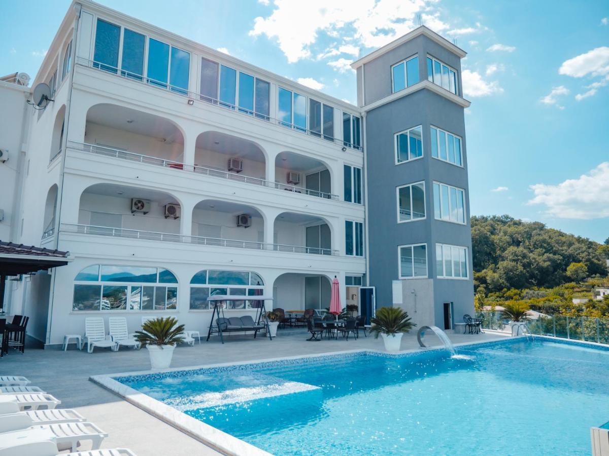 Apartments Gjenashaj Ulcinj Exterior photo