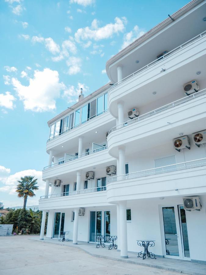 Apartments Gjenashaj Ulcinj Exterior photo